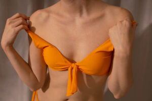 augmentation mammaire liposfilling transfert de graisse composite hybride chirurgien cannes nice prothese mammaire et graisse